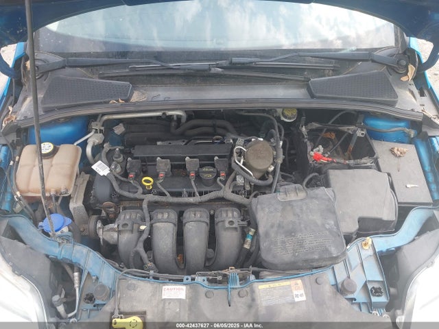 1FADP3K25EL195473 Ford FOCUS SE