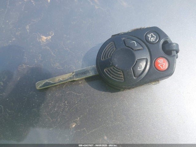 1FADP3K25EL195473 Ford FOCUS SE