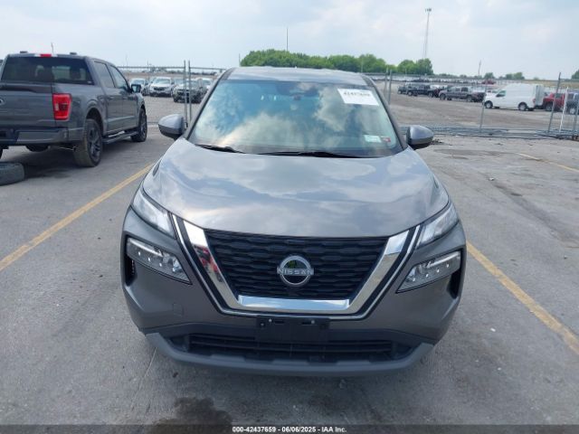 JN8BT3BB8PW196152 Nissan Rogue Sv Intelligent Awd