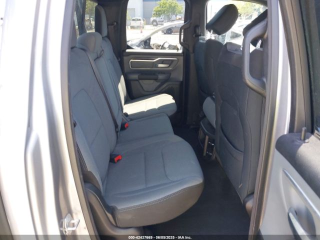 2021 RAM 1500 1C6RREBG9MN681473 Photo 7