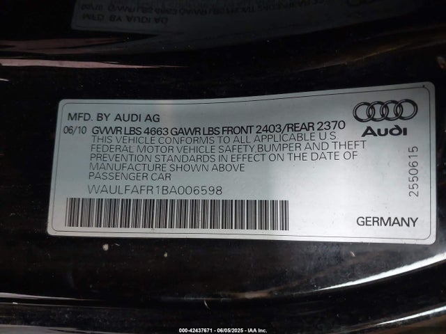 2011 AUDI A5 WAULFAFR1BA006598 Photo 8