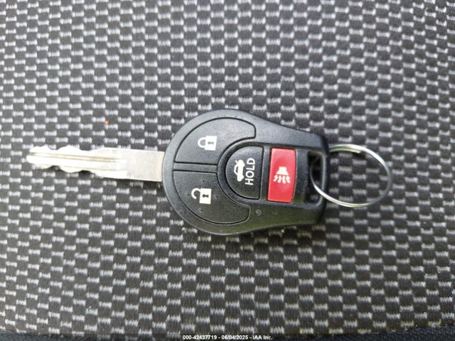 3N1CN7AP8FL933114 Nissan Versa