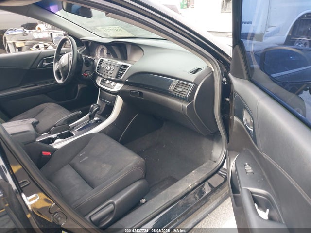 Продажа на аукционе авто 2013 Honda Accord Sport, vin: 1HGCR2F50DA083982, номер лота: 42437724