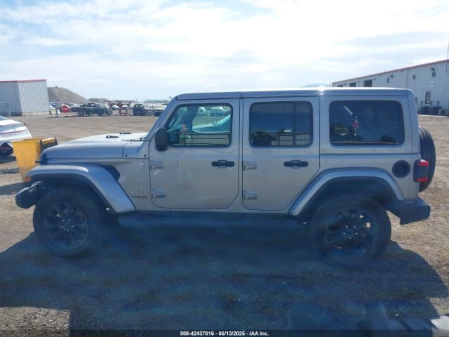 1C4HJXEG2JW124882 Jeep 2018