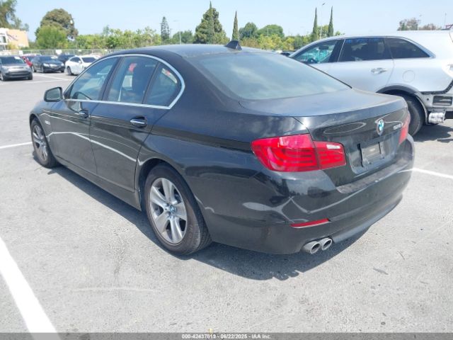 2011 BMW 528I WBAFR1C55BDS35371 Photo 2
