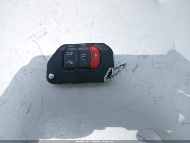 1C4JJXFM9MW704351 Jeep Wrangler