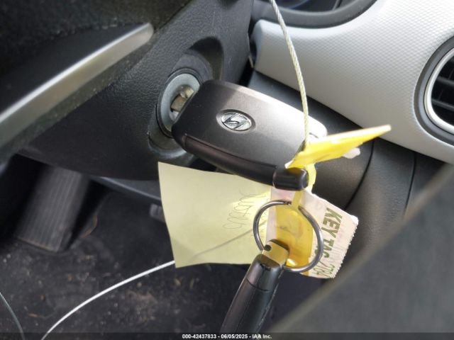 2019 HYUNDAI KONA KM8K1CAA0KU278824 Photo 10