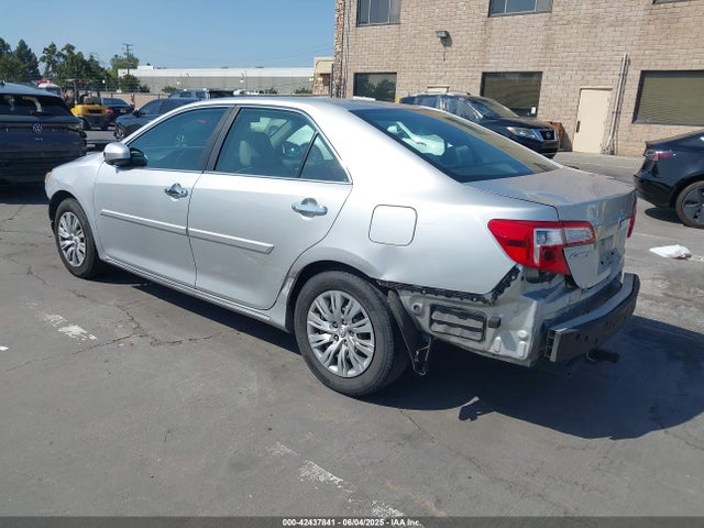 Toyota 2ar-fe 2014 4T4BF1FK5ER342423 Image 3