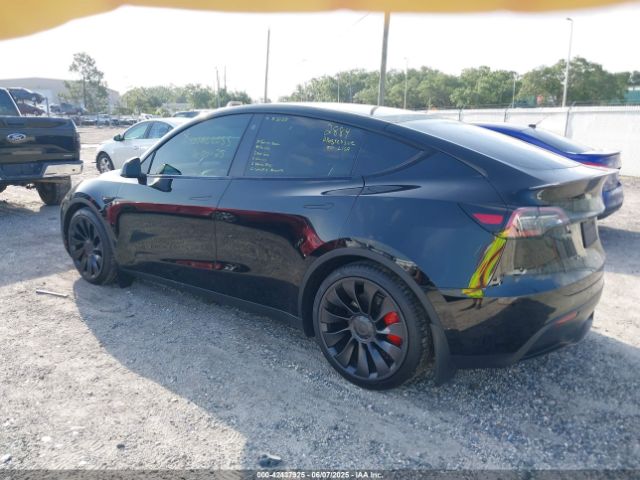 2022 TESLA MODEL Y 7SAYGDEF4NF515596 Photo 2