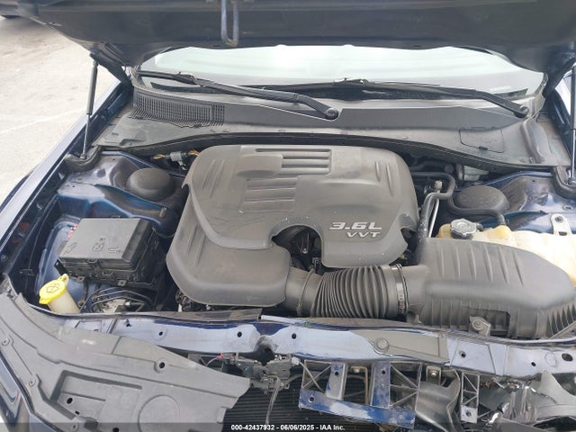 Chrysler 300 2015 2C3CCAEG6FH833004 Image 10