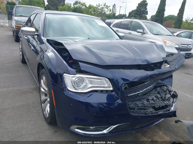 Chrysler 300 2015 2C3CCAEG6FH833004 Image 12