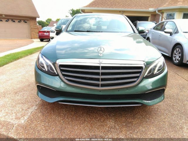 WDDZF4KB5HA102997 Mercedes-Benz E 300 4matic
