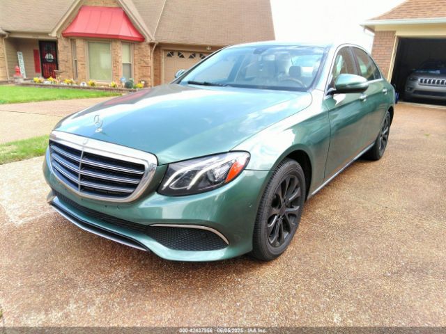 WDDZF4KB5HA102997 Mercedes-Benz E 300 4matic