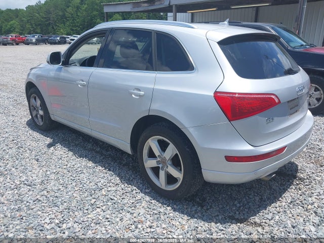 2010 AUDI Q5 WA1LKAFPXAA086120 Photo 2