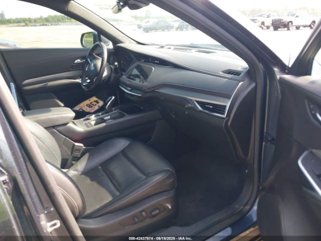 2021 CADILLAC XT4 1GYFZCR42MF007617 Photo 4