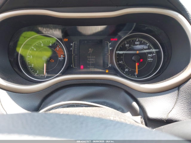 1C4PJLCS3HW642778 Jeep 2017