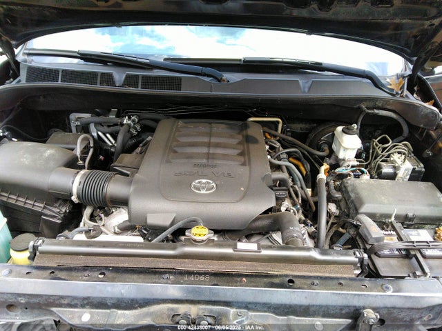 5TDZY5G12FS060461 Toyota Sequoia Sr5 5.7l V8