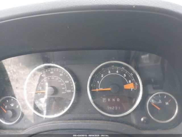 1C4NJDEBXGD645956 Jeep Compass Latitude