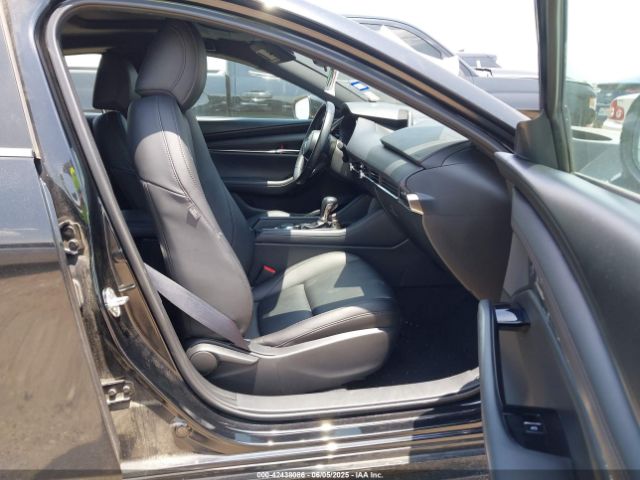 JM1BPALM1P1611488 Mazda Mazda3 2.5 S Preferred