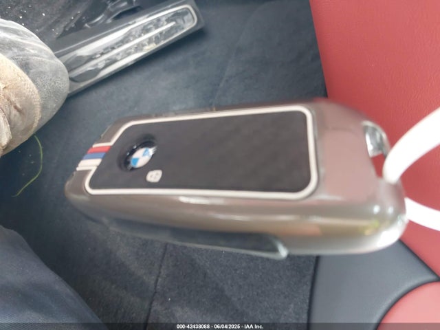 5YM23CS0XR9U57042 BMW Xm