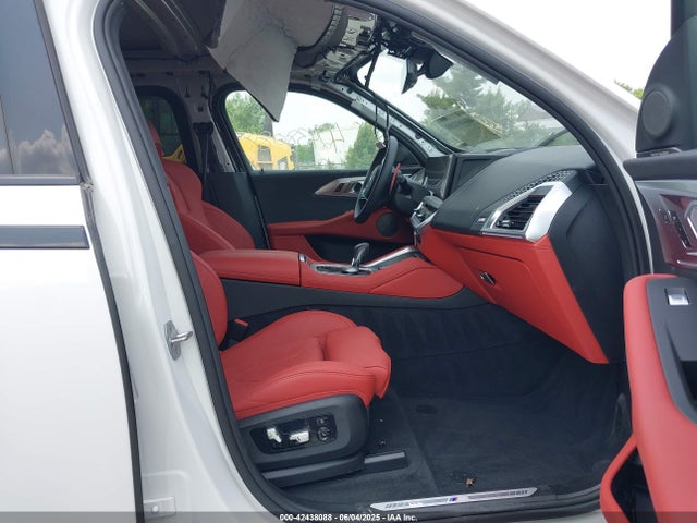 5YM23CS0XR9U57042 BMW Xm