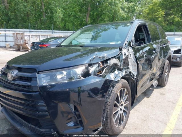 2018 TOYOTA HIGHLANDER 5TDJZRFH6JS496061 Photo 5