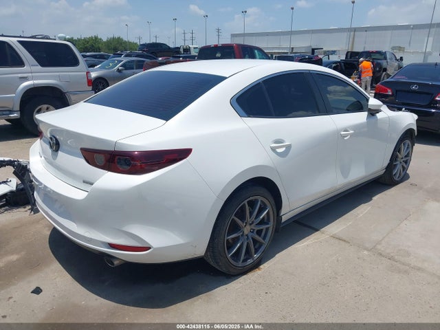 3MZBPAALXKM112322 Mazda py