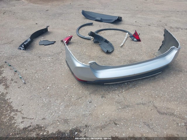 Nissan 2017 2017 KNMAT2MT4HP532110 Image 12
