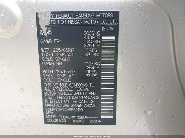 Nissan 2017 2017 KNMAT2MT4HP532110 Image 9