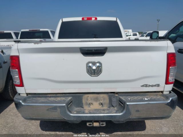3C6UR5CJ1MG571126 RAM 2500 Tradesman  4x4 6'4 Box