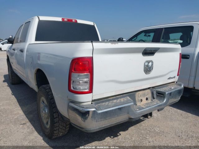 3C6UR5CJ1MG571126 RAM 2500 Tradesman  4x4 6'4 Box