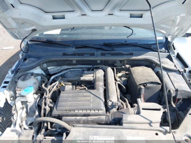 3VW2B7AJ1HM290998 Volkswagen Jetta 1.4t S