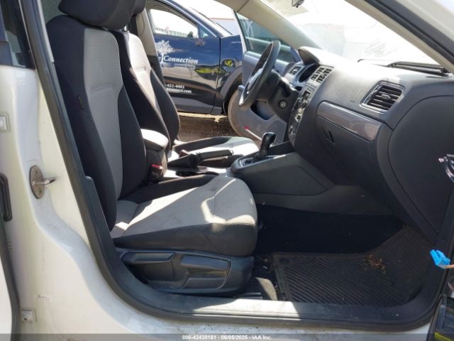 3VW2B7AJ1HM290998 Volkswagen Jetta 1.4t S