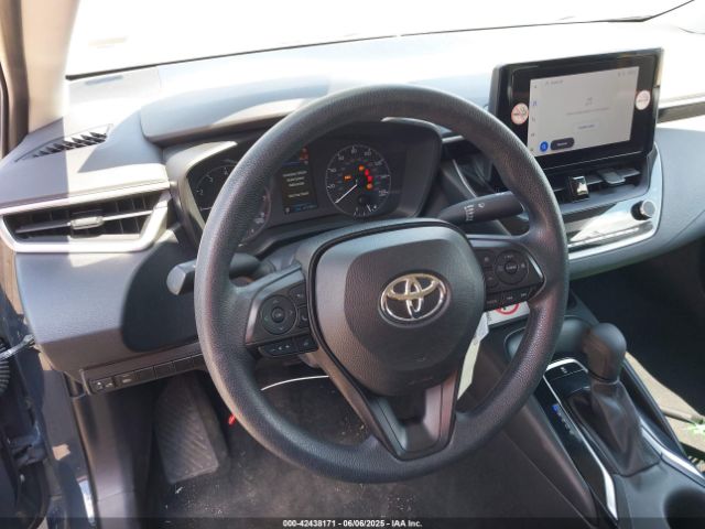 5YFB4MDE7PP044006 Toyota COROLLA LE