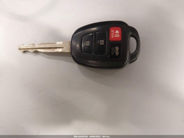 4T4BF1FK2ER411049 Toyota 2ar-fe