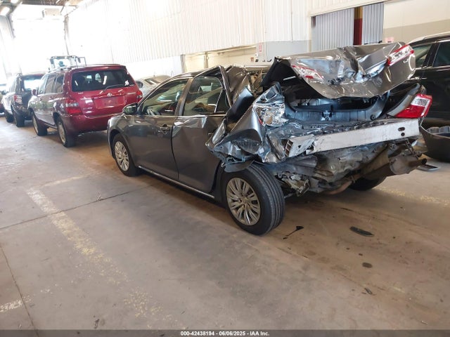 4T4BF1FK2ER411049 Toyota 2ar-fe