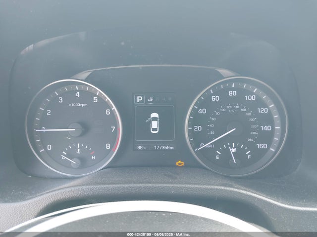5NPD84LF7JH224226 Hyundai ELANTRA SEL