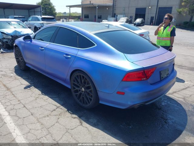 2012 AUDI A7 WAU2GAFC8CN088845 Photo 2