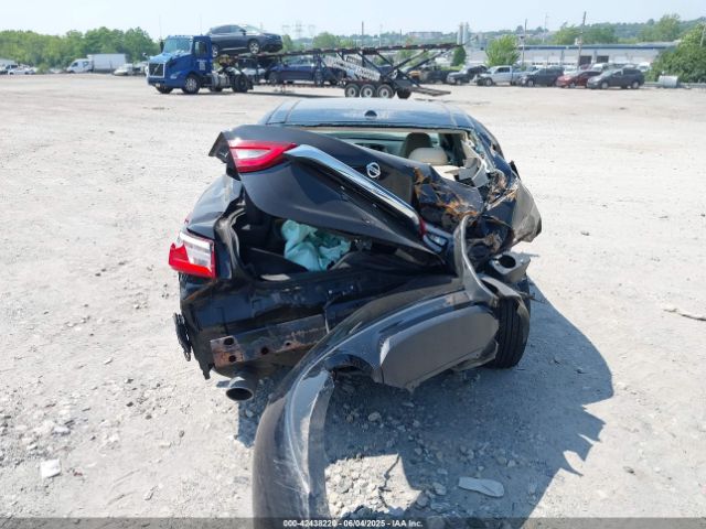 1N4AA6AP1GC385664 Nissan Maxima 3.5 Platinum
