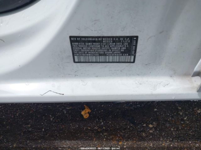 2021 VOLKSWAGEN JETTA 3VWC57BUXMM027598 Photo 8