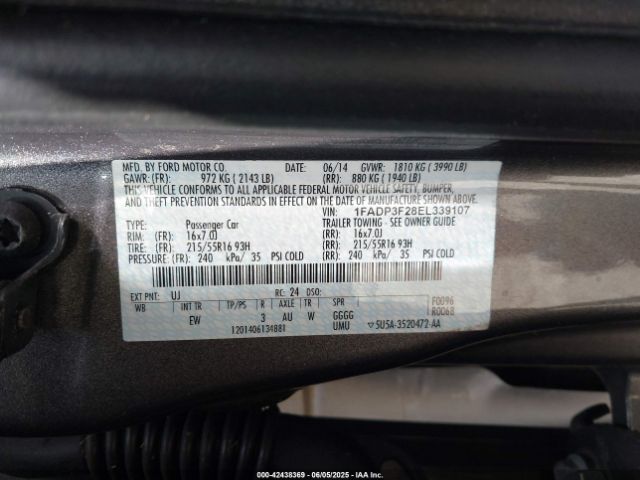 1FADP3F28EL339107 Ford FOCUS SE