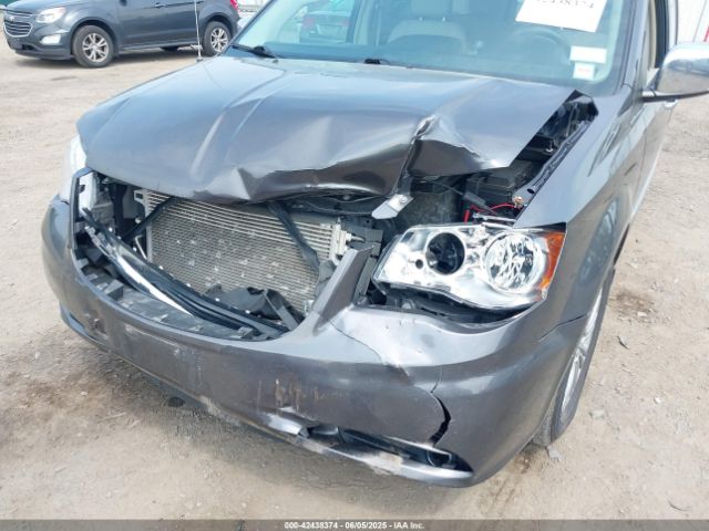 2C4RC1CG2FR677644 Chrysler Town & Country Touring-l