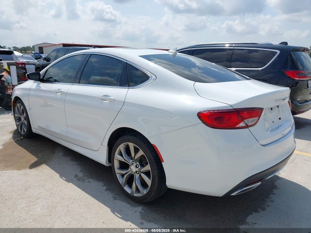Chrysler 200 2015 1C3CCCCG8FN672290 Image 3