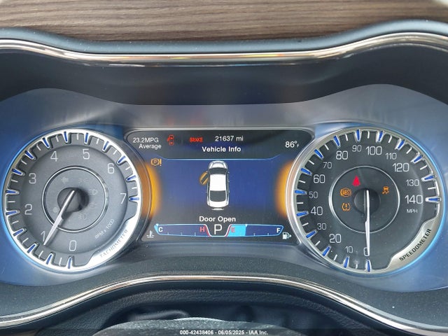 Chrysler 200 2015 1C3CCCCG8FN672290 Image 7