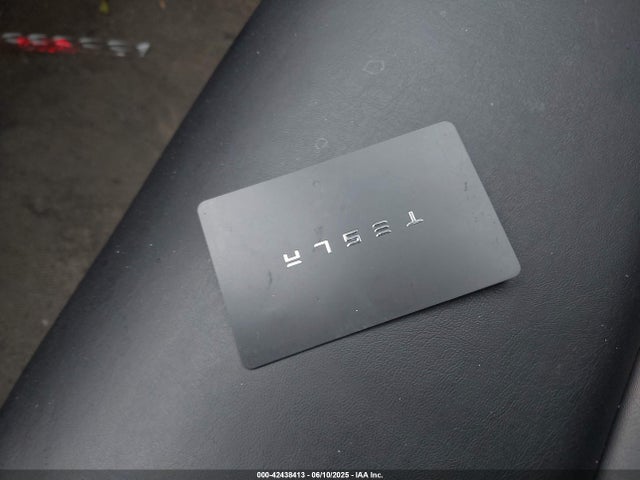 5YJ3E1EB7KF413312 Tesla MODEL 3