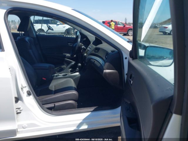 2018 ACURA ILX 19UDE2F38JA005931 Photo 4