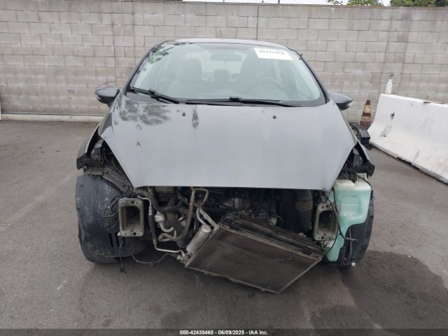 3FADP4BJ8FM133546 Ford Fiesta
