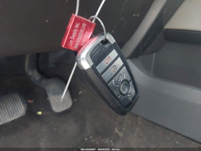 1FMJU1HT9MEA15484 Ford Expedition Xlt