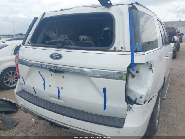 1FMJU1HT9MEA15484 Ford Expedition Xlt