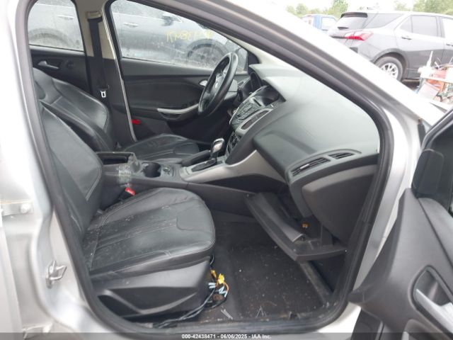 1FADP3K28EL404592 Ford FOCUS SE